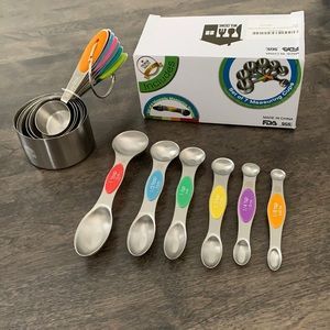 Stainless Steel Measuring Cups and Spoons